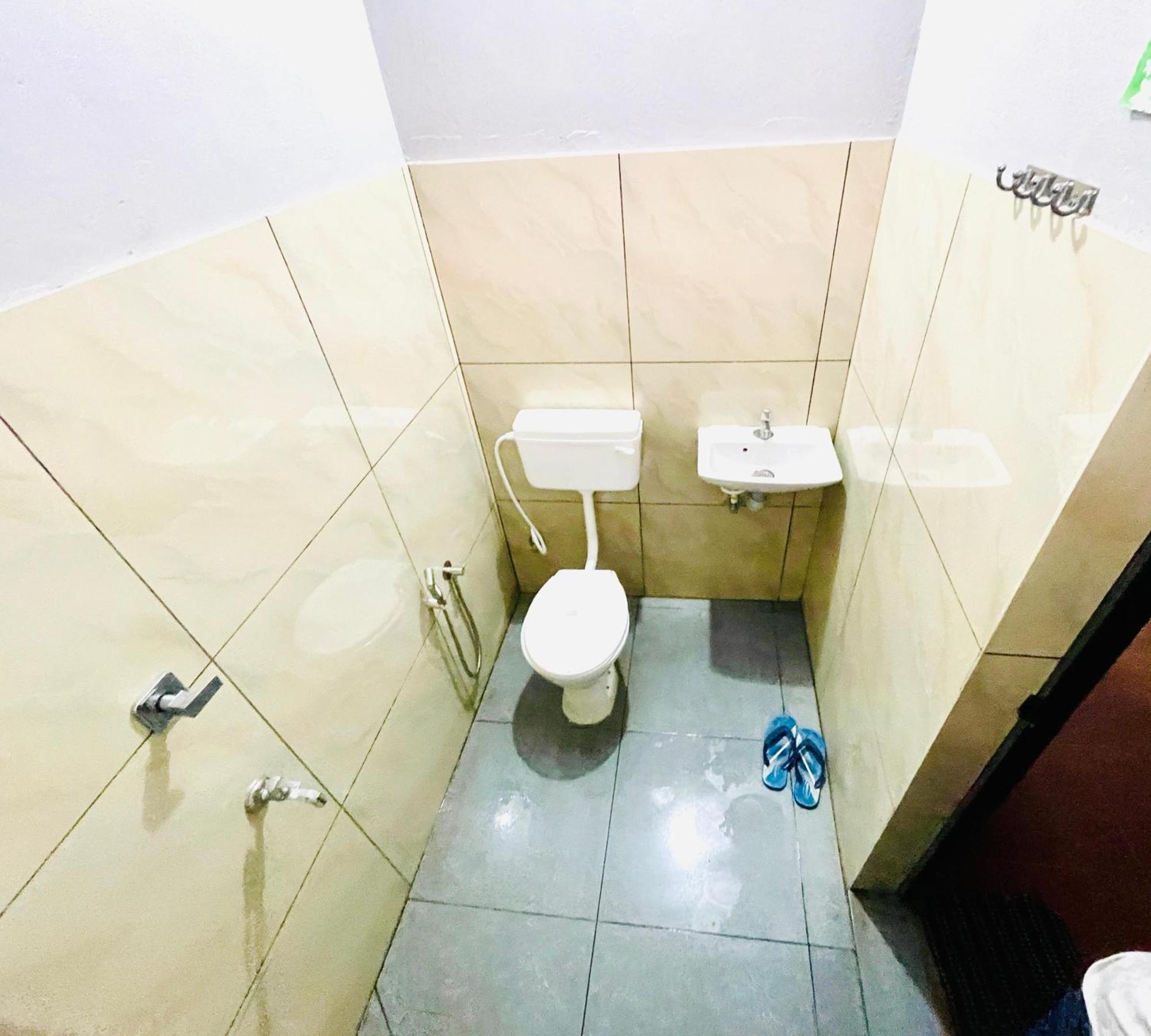 Gonest O Zen Hostel Kozhikode Ngoại thất bức ảnh